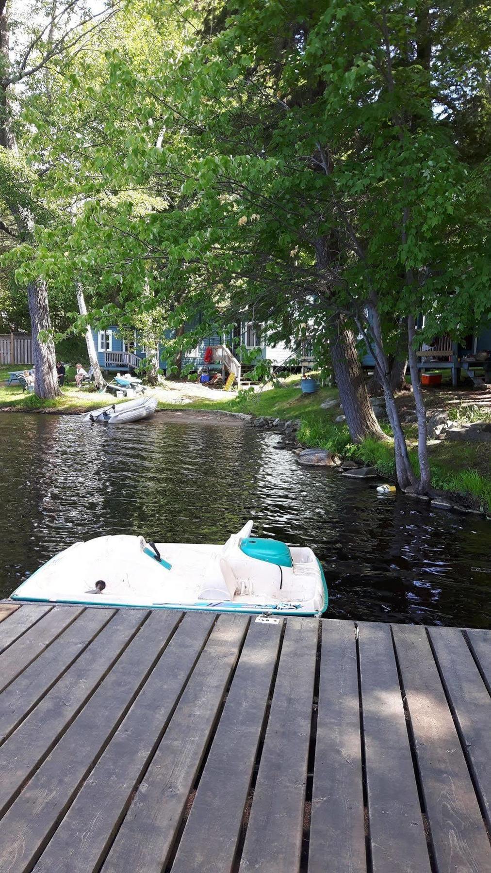 Black Lake Cabins Torrance 外观 照片